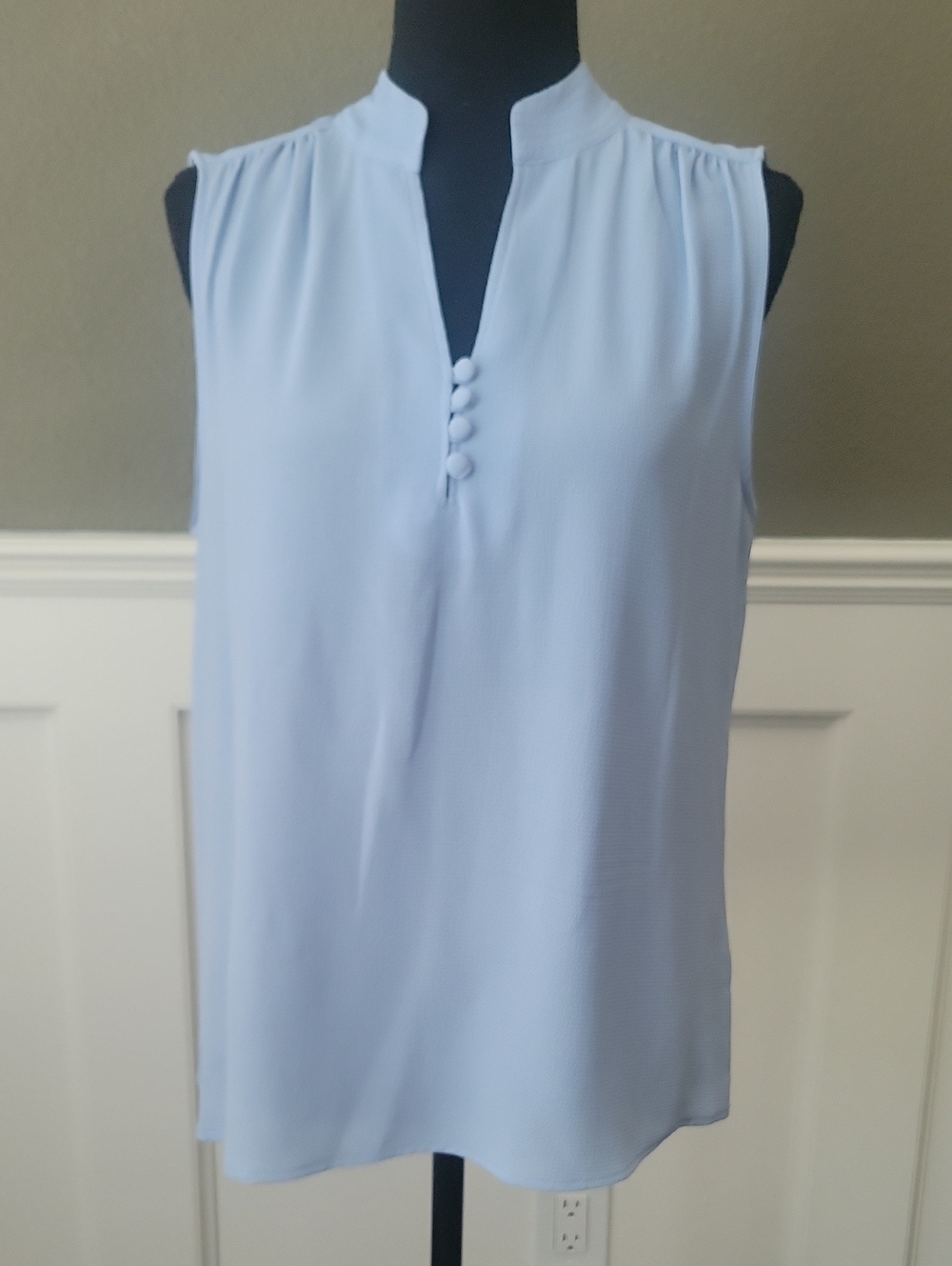 Calvin Klein Light Blue Sleeveless Mandarin-Collar Camisole
